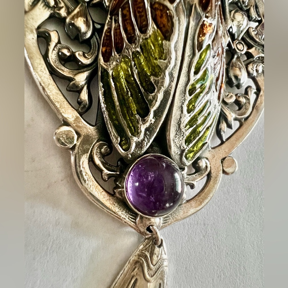 Sterling Silver Art Nouveau Cicada necklace - Picture 4 of 13